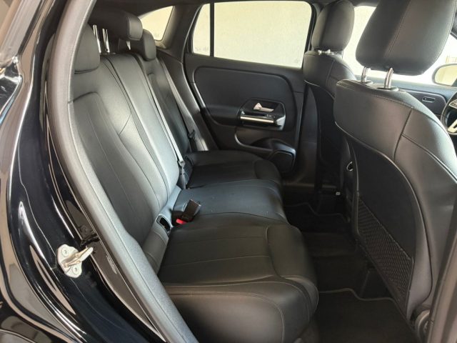 MERCEDES-BENZ GLA 200 usata, con Controllo elettronico della corsia