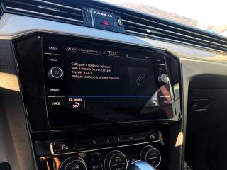 VOLKSWAGEN Passat Variant usata, con Controllo elettronico della corsia