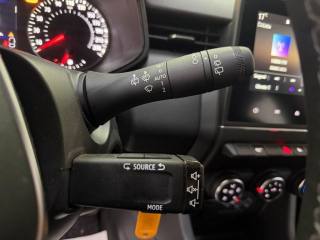 RENAULT Clio usata, con Controllo vocale