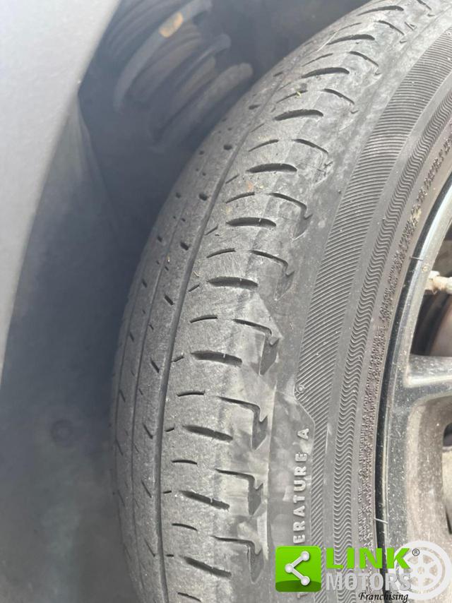 SUZUKI Ignis usata, con Fendinebbia