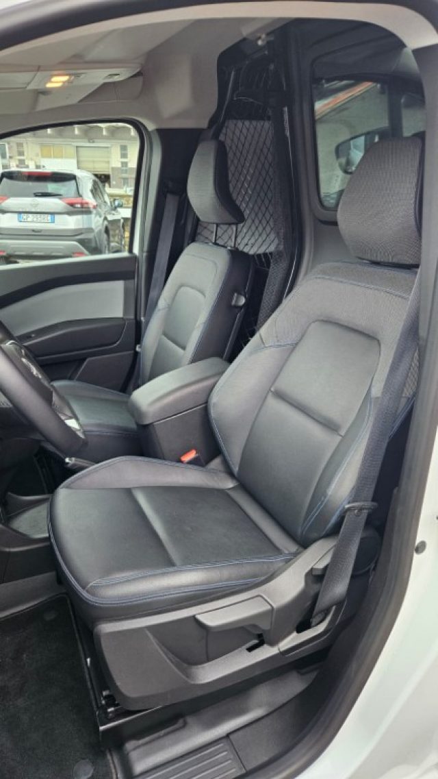 NISSAN Townstar usata 10