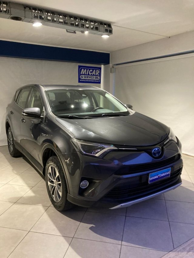 TOYOTA RAV 4 usata, con Airbag laterali