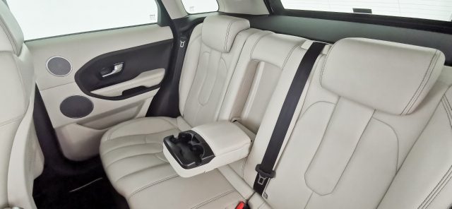 LAND ROVER Range Rover Evoque usata, con Bracciolo
