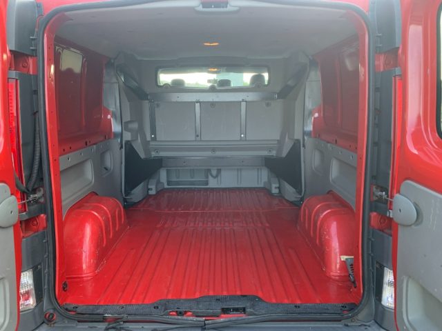 RENAULT Trafic usata, con ESP