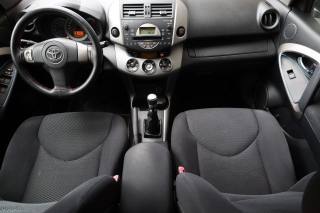 TOYOTA RAV 4 usata, con Sedili sportivi