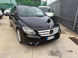 MERCEDES-BENZ B 180 CDI Premium