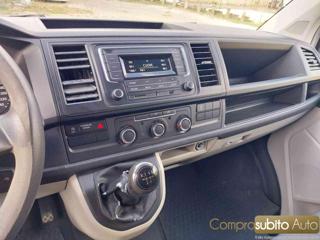 VOLKSWAGEN Transporter usata, con Bluetooth