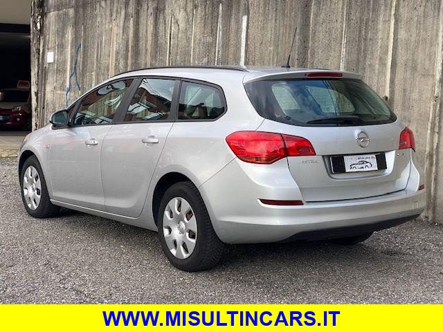 OPEL Astra usata, con Chiusura centralizzata