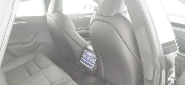 TESLA Model S usata, con Sensore di luce