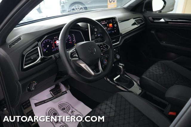 VOLKSWAGEN T-Roc usata, con Autoradio