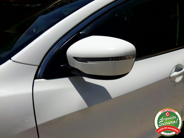 NISSAN Qashqai usata, con Specchietti laterali elettrici