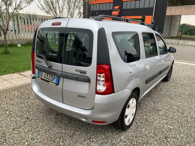 DACIA Logan usata, con Autoradio