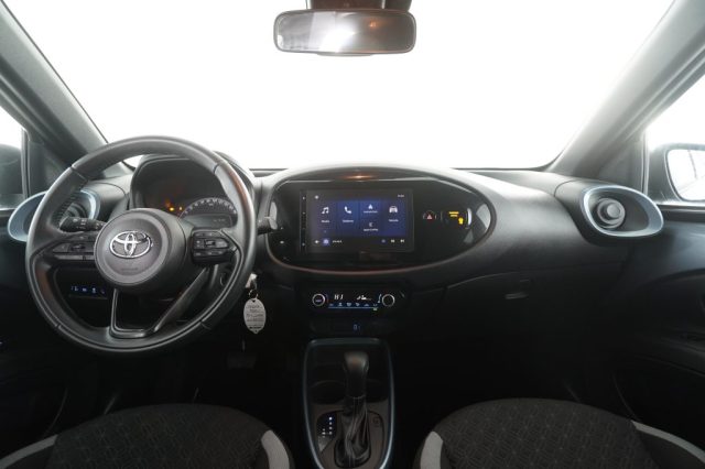TOYOTA Aygo X usata 3
