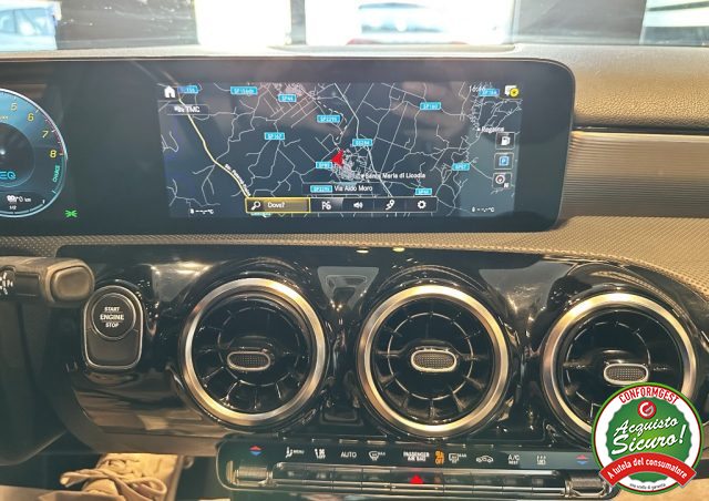 MERCEDES-BENZ A 250 usata, con Interni in pelle