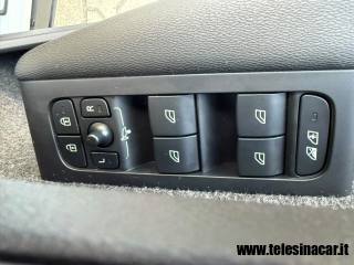 VOLVO XC40 usata, con Sensori di parcheggio posteriori