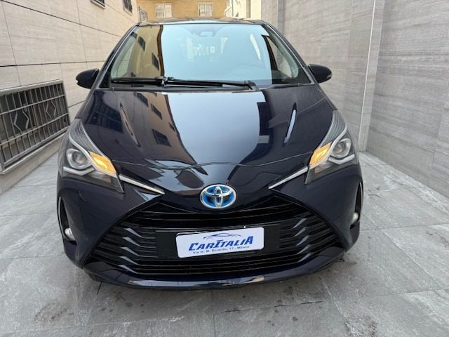 TOYOTA Yaris usata, con Airbag laterali