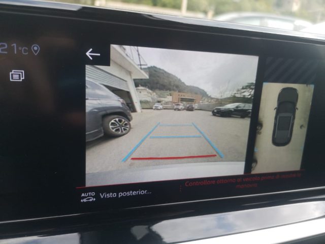 PEUGEOT 2008 usata, con Sistema di navigazione