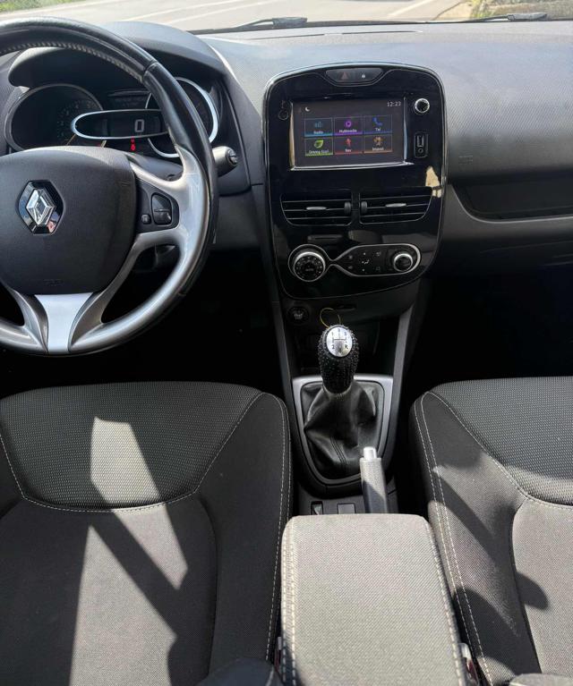 RENAULT Clio usata, con Servosterzo