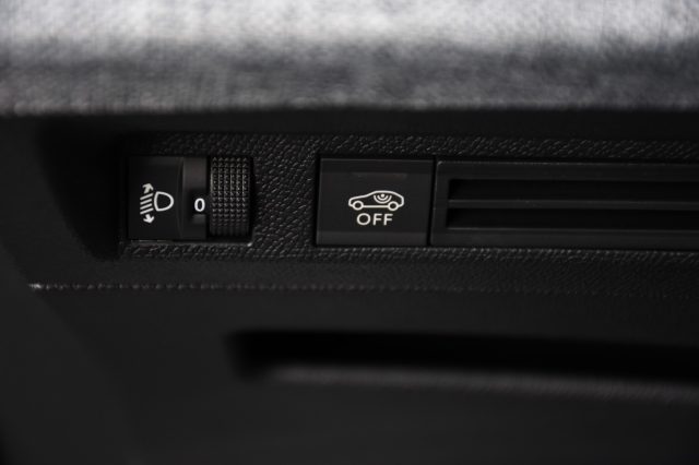 PEUGEOT 3008 usata, con Touch screen