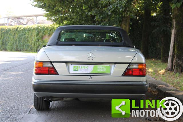 MERCEDES-BENZ 300 usata 21