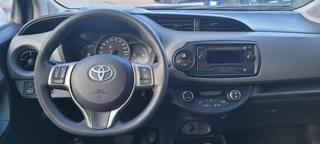 TOYOTA Yaris usata, con Servosterzo