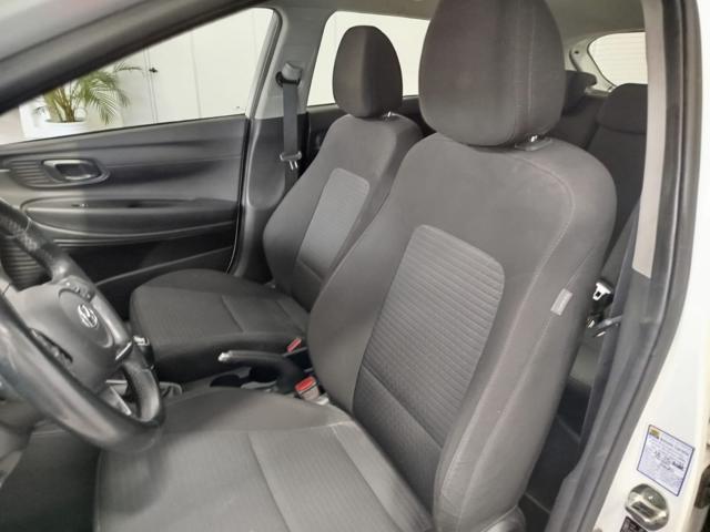 HYUNDAI i20 usata, con Autoradio