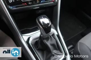 VOLKSWAGEN T-Roc usata 12