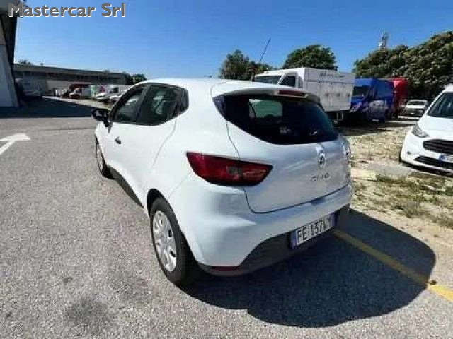 RENAULT Clio usata, con Climatizzatore
