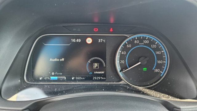 NISSAN Leaf usata, con Servosterzo