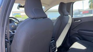 RENAULT Captur usata, con Volante multifunzione