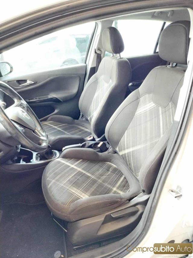 OPEL Corsa usata, con Specchietti laterali elettrici