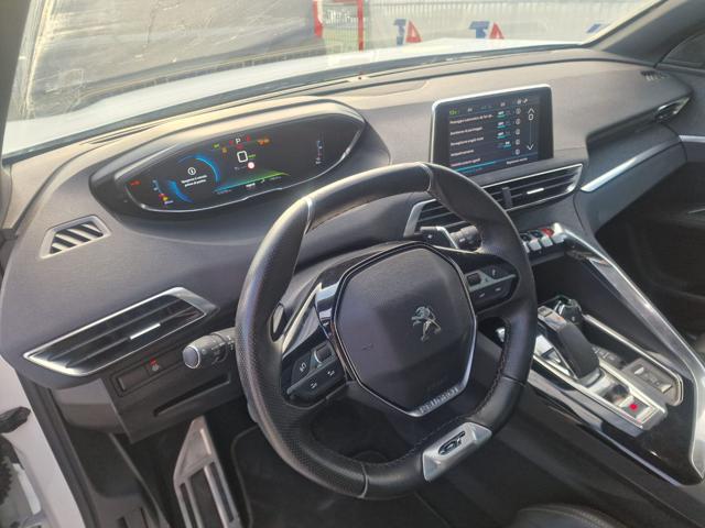 PEUGEOT 3008 usata, con Sedile posteriore sdoppiato