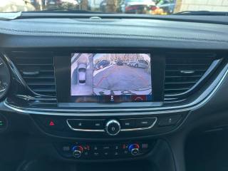 OPEL Insignia usata, con Fari Xenon