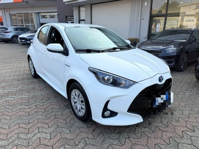 TOYOTA Yaris usata, con Airbag laterali