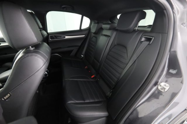 ALFA ROMEO Stelvio usata 3