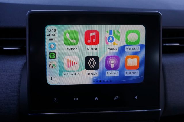 RENAULT Clio usata, con Controllo trazione