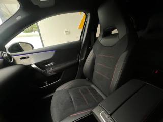 MERCEDES-BENZ A 250 usata, con Sensori di parcheggio anteriori