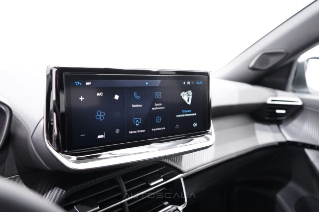 PEUGEOT 2008 usata, con Fari LED
