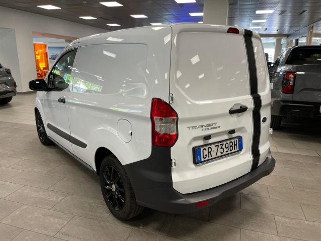 FORD Transit Courier usata, con Fendinebbia