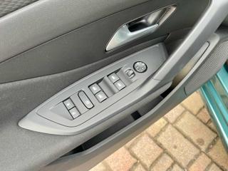 PEUGEOT 308 usata, con Bracciolo