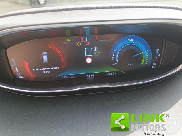 PEUGEOT 3008 usata, con USB