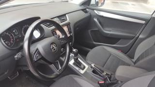 SKODA Octavia usata, con Park Distance Control