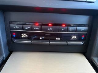 MERCEDES-BENZ E 200 usata, con Sensore di pioggia