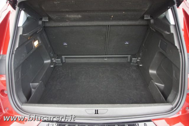 OPEL Grandland usata, con Autoradio digitale