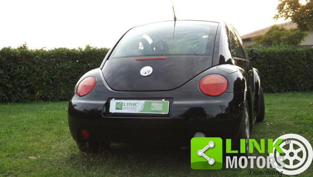 VOLKSWAGEN New Beetle usata, con Autoradio