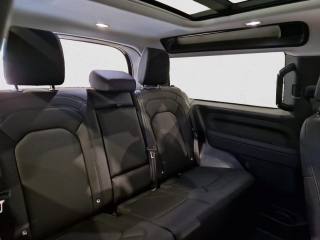 LAND ROVER Defender usata, con Autoradio