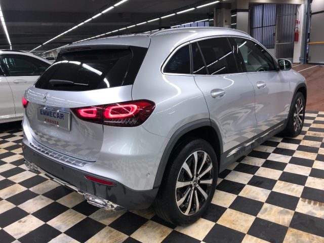 MERCEDES-BENZ GLA 200 usata, con Autoradio