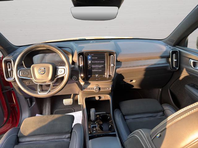 VOLVO XC40 usata, con Climatizzatore