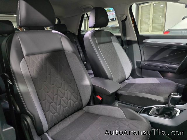 VOLKSWAGEN T-Roc usata, con Sistema di navigazione