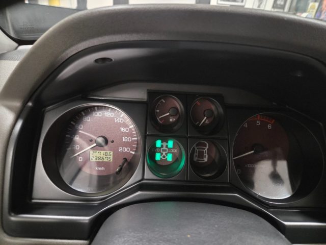 MITSUBISHI Pajero usata 25